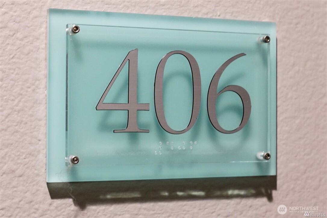 424 N 85th Street #406, Seattle, WA 98103, photo 5 of 34