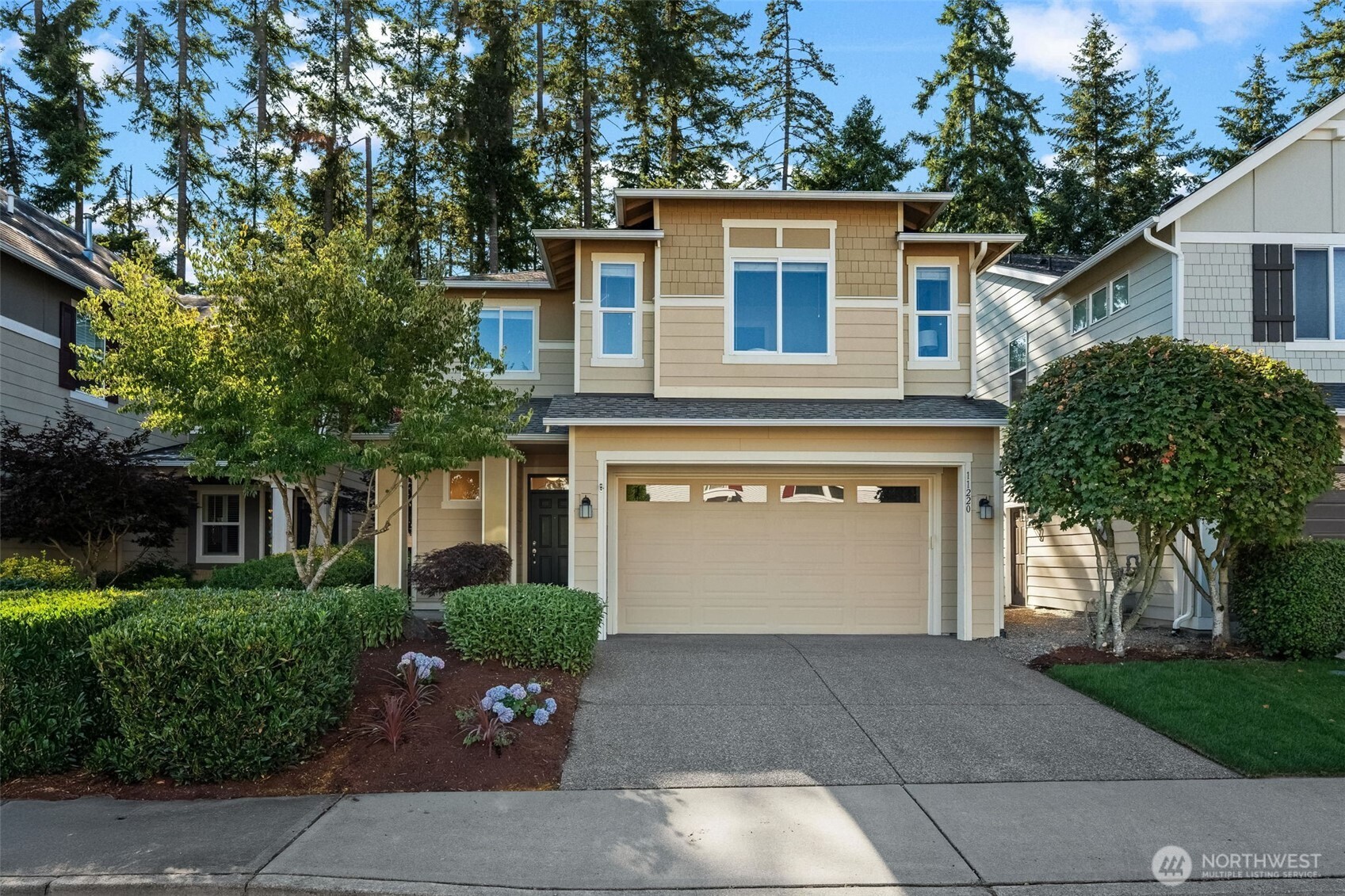 11220 Borgen Loop