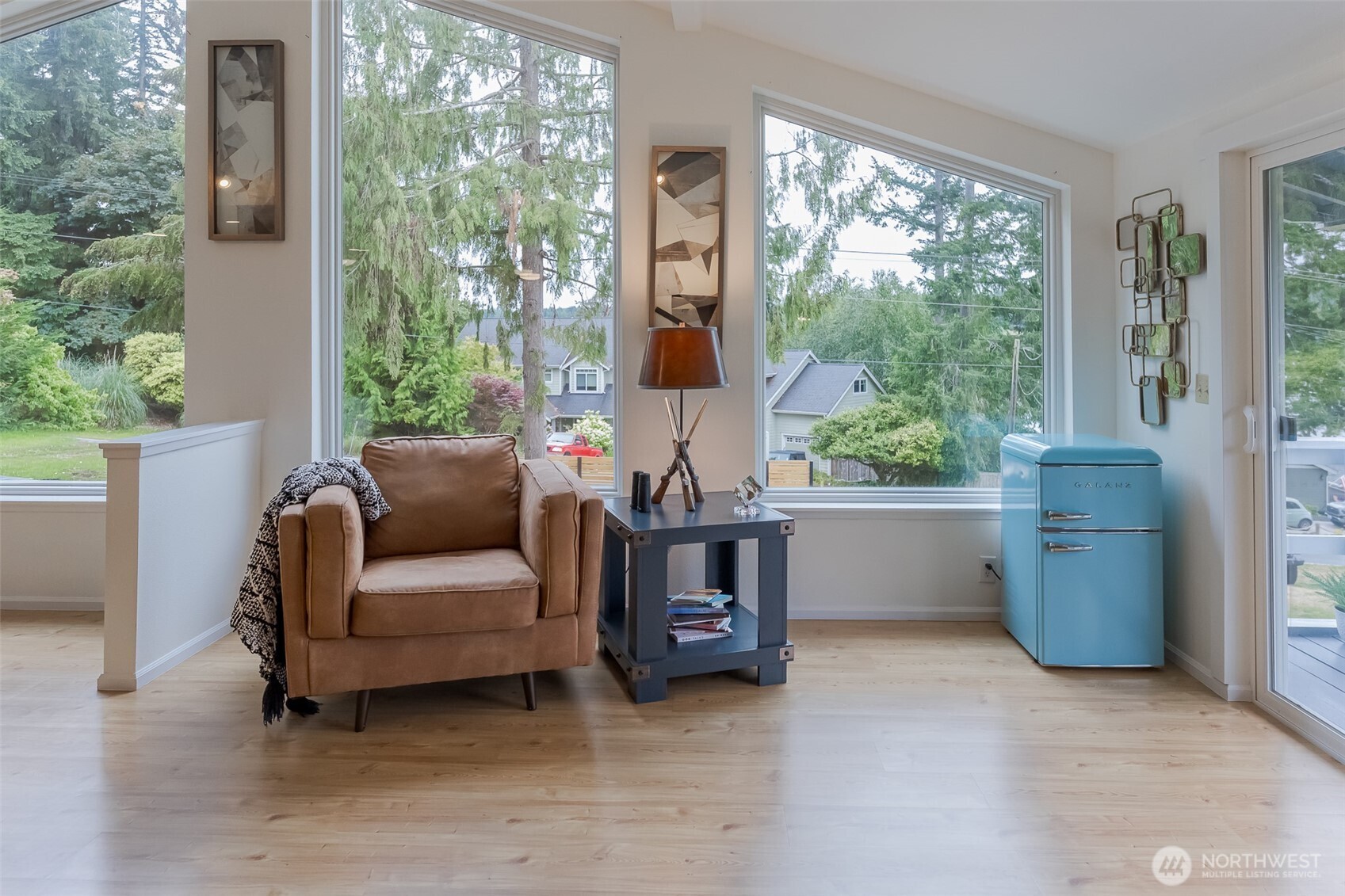 10138 Steamboat Island Road NW