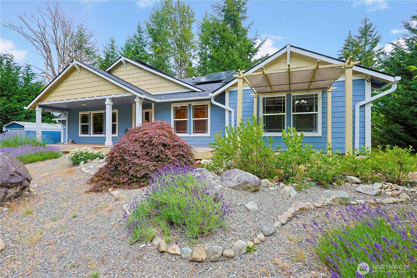 714 Tipsoo Loop S