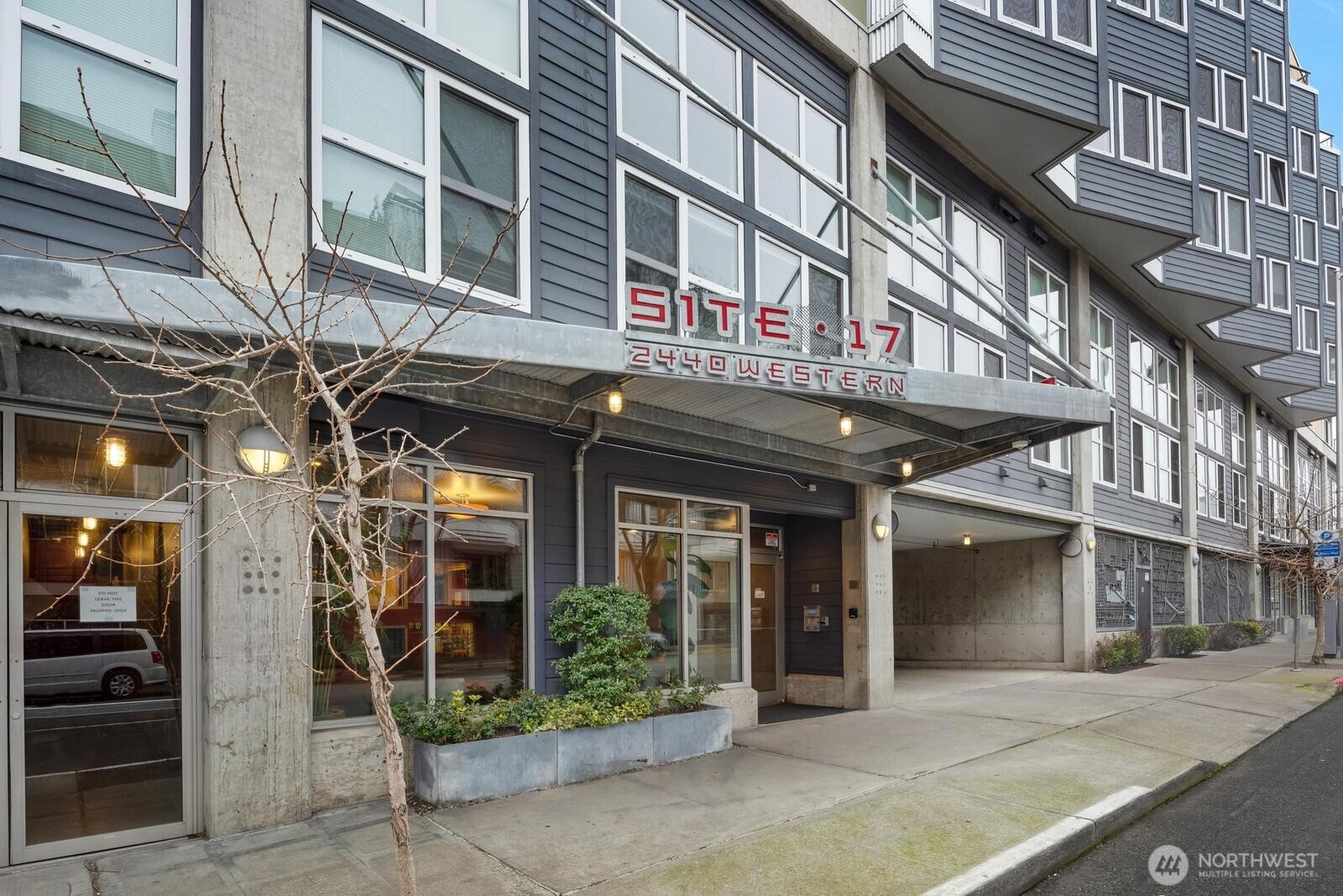 2440 Western Avenue #517, Seattle, WA 98121, photo 2 of 34
