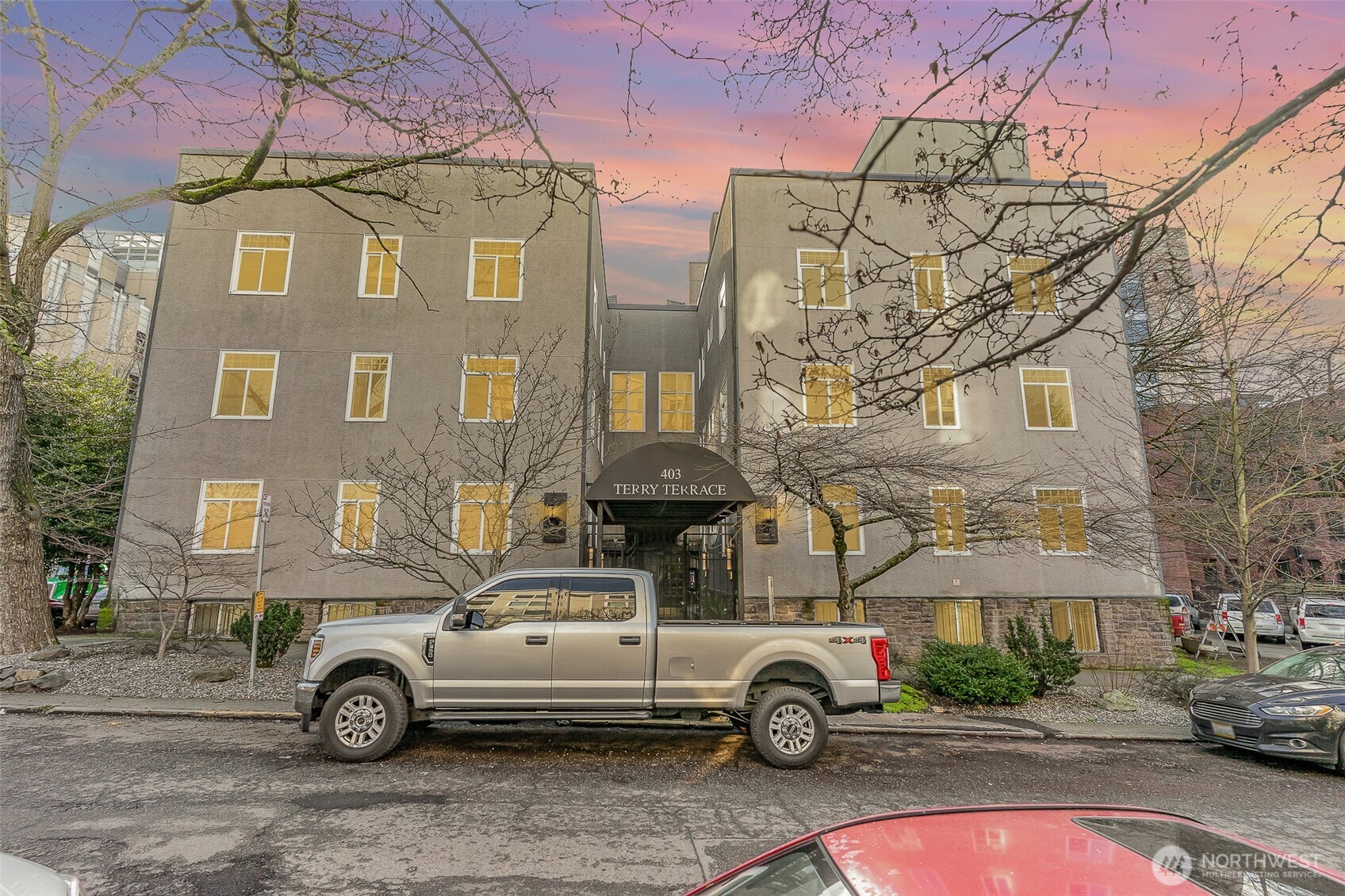 403 Terry Avenue #Apt. 2, Seattle, WA 98104, photo 2 of 27