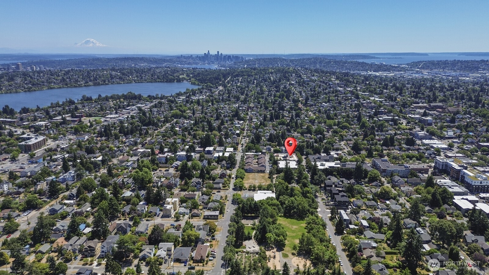 600 N 85th Street #401, Seattle, WA 98103, photo 2 of 39