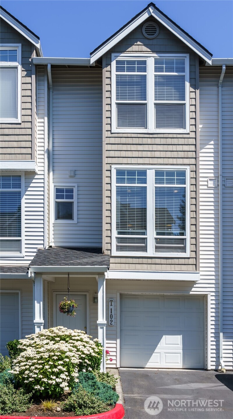 5500 Harbour Pointe Boulevard #T102
