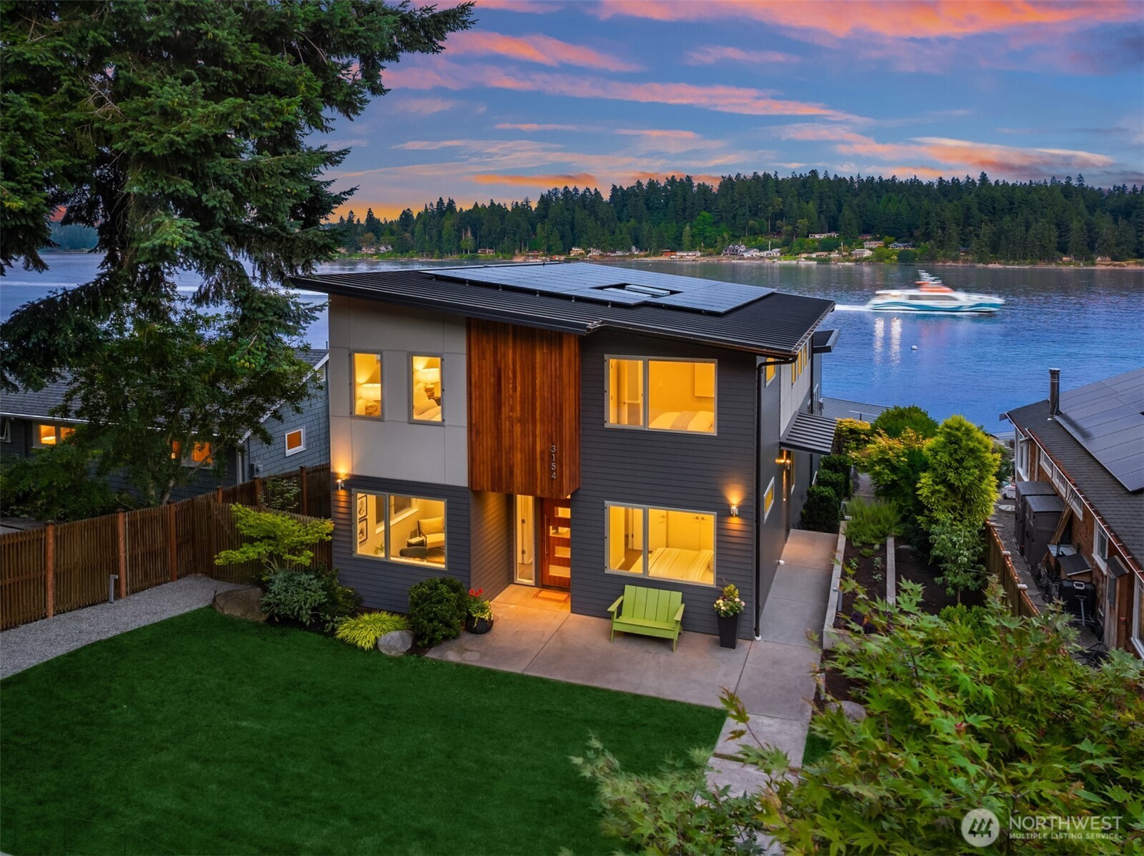 3154 Point White Drive NE, Bainbridge Island, WA 98110, photo 2 of 2