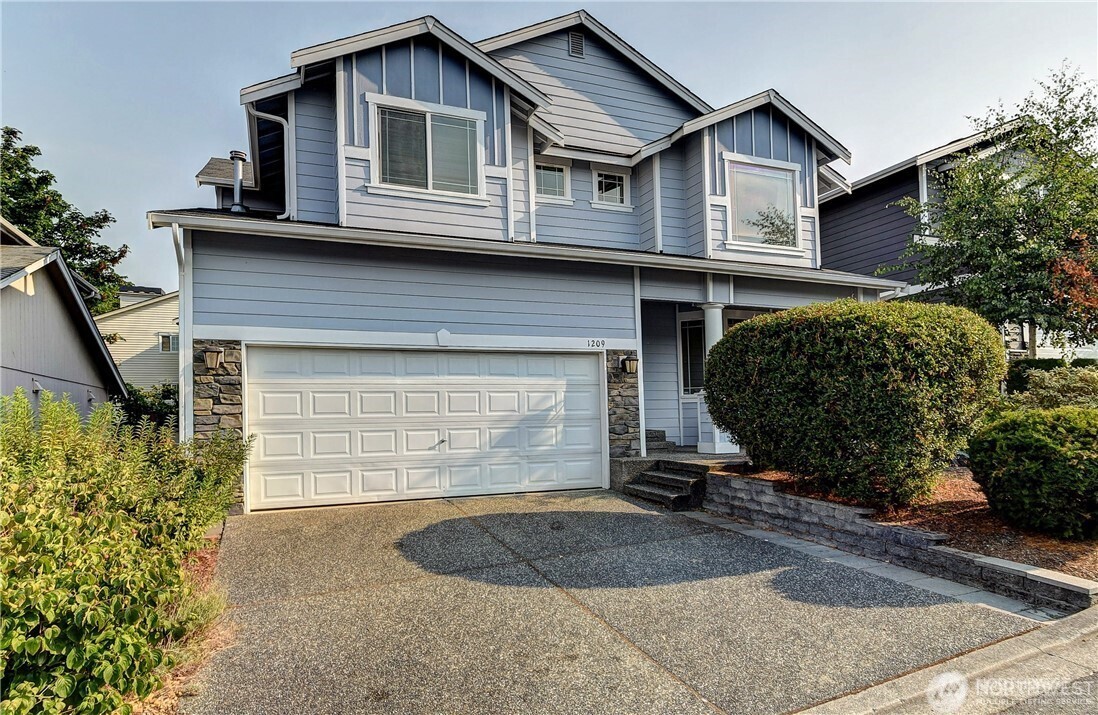 1209 125th Place SW, Everett, WA 98204, photo 2 of 3
