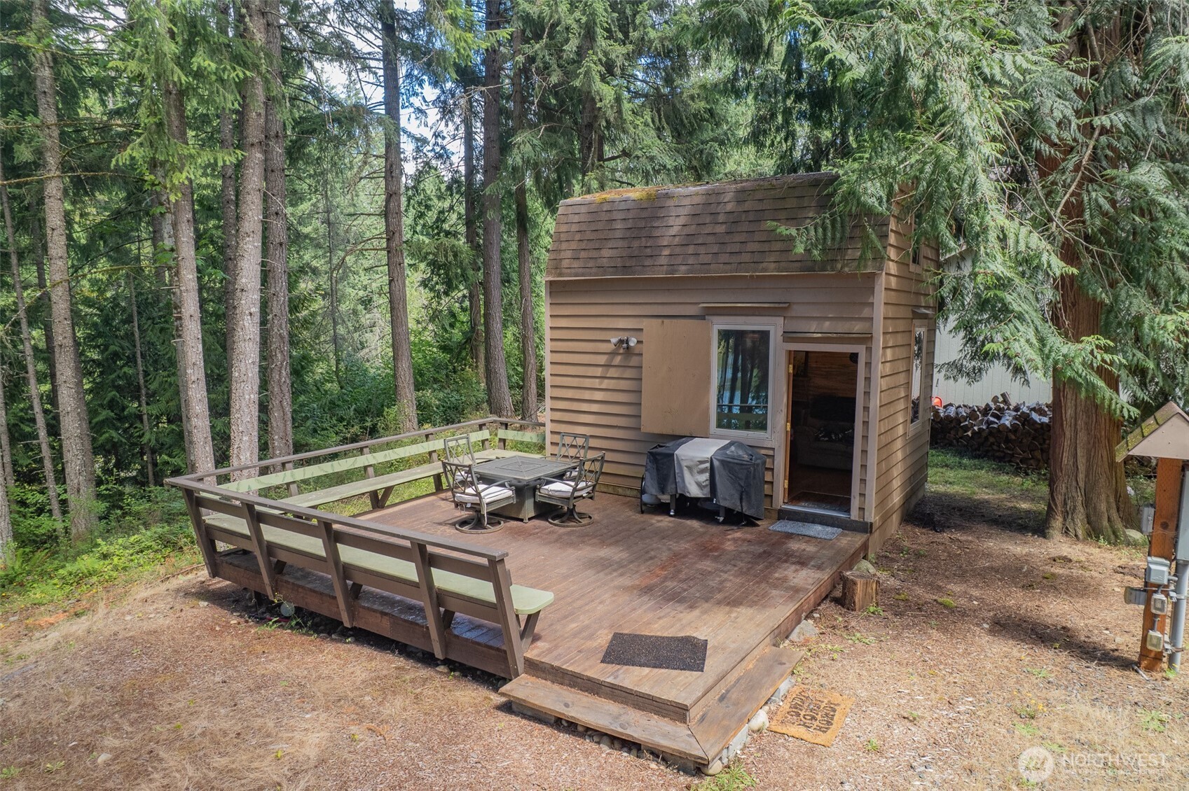 22412 Blue Lake Ct SE