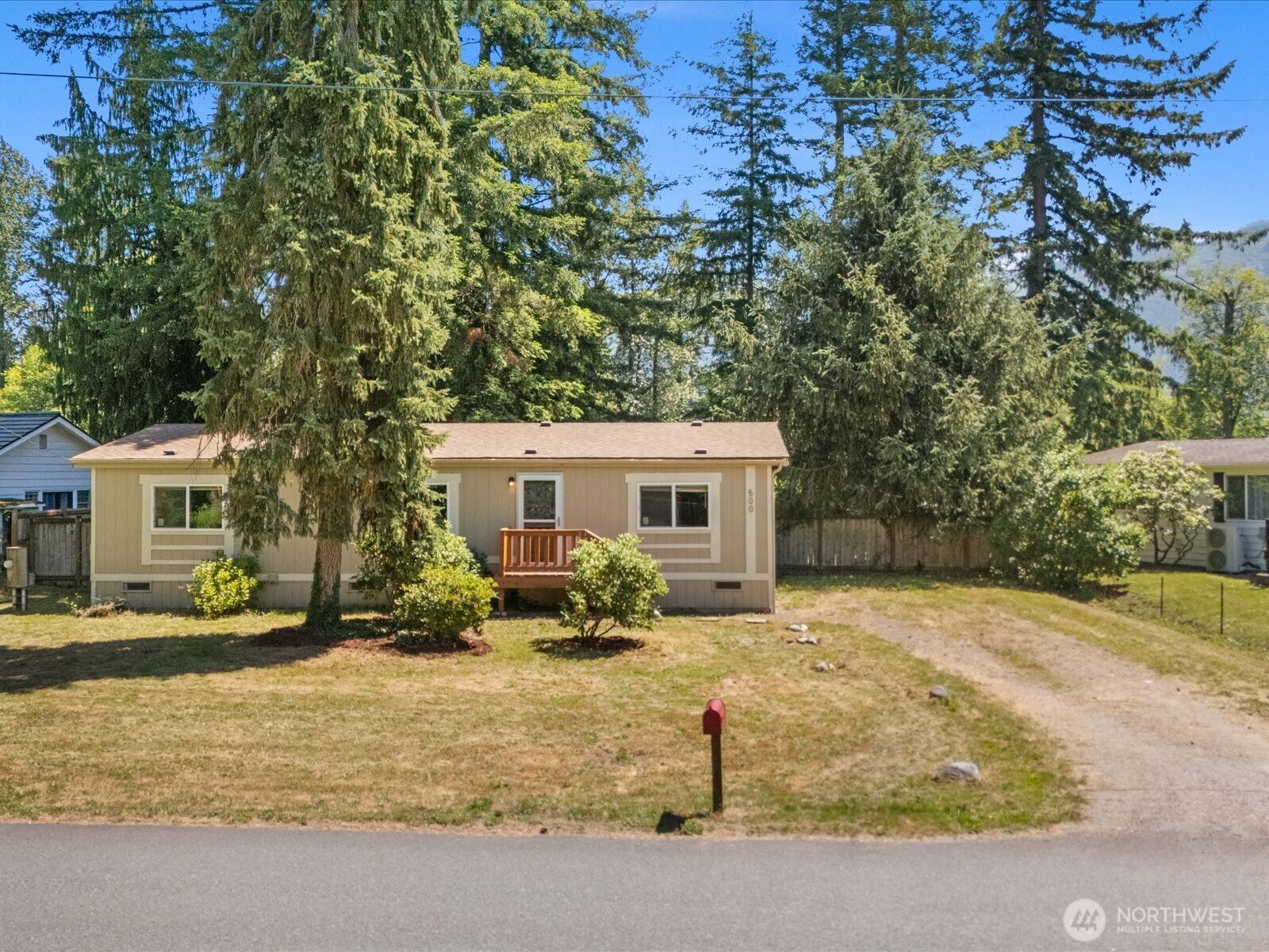 500 1st Avenue W