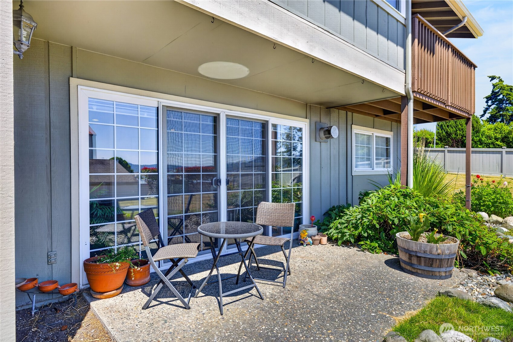 1710 SKYLINE Way #101