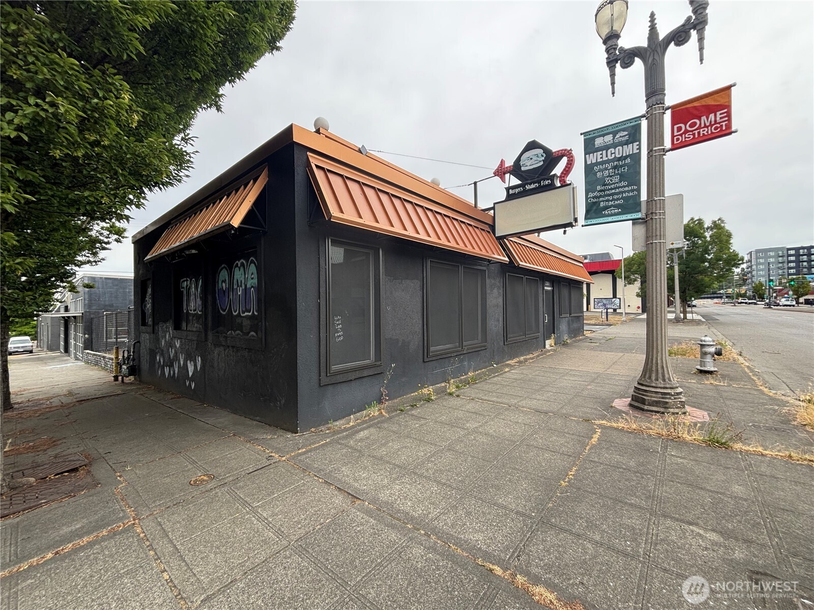 2301 Pacific Avenue
