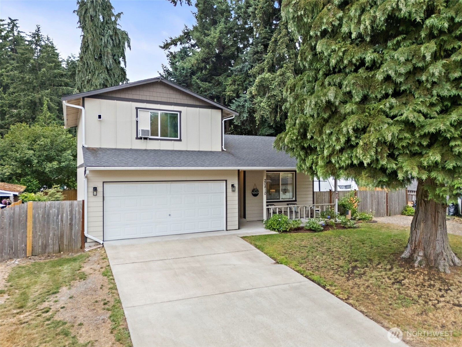 20810 Bonanza Drive E