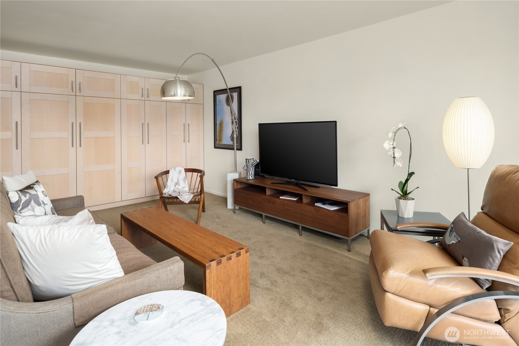 2501 Canterbury Lane E #319, Seattle, WA 98112, photo 5 of 34