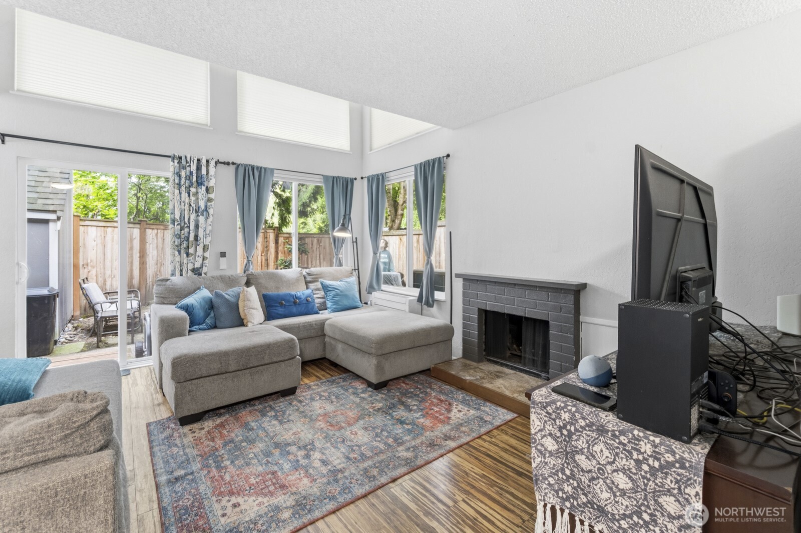 8442 26th Avenue SW #A, Seattle, WA 98106, photo 5 of 24