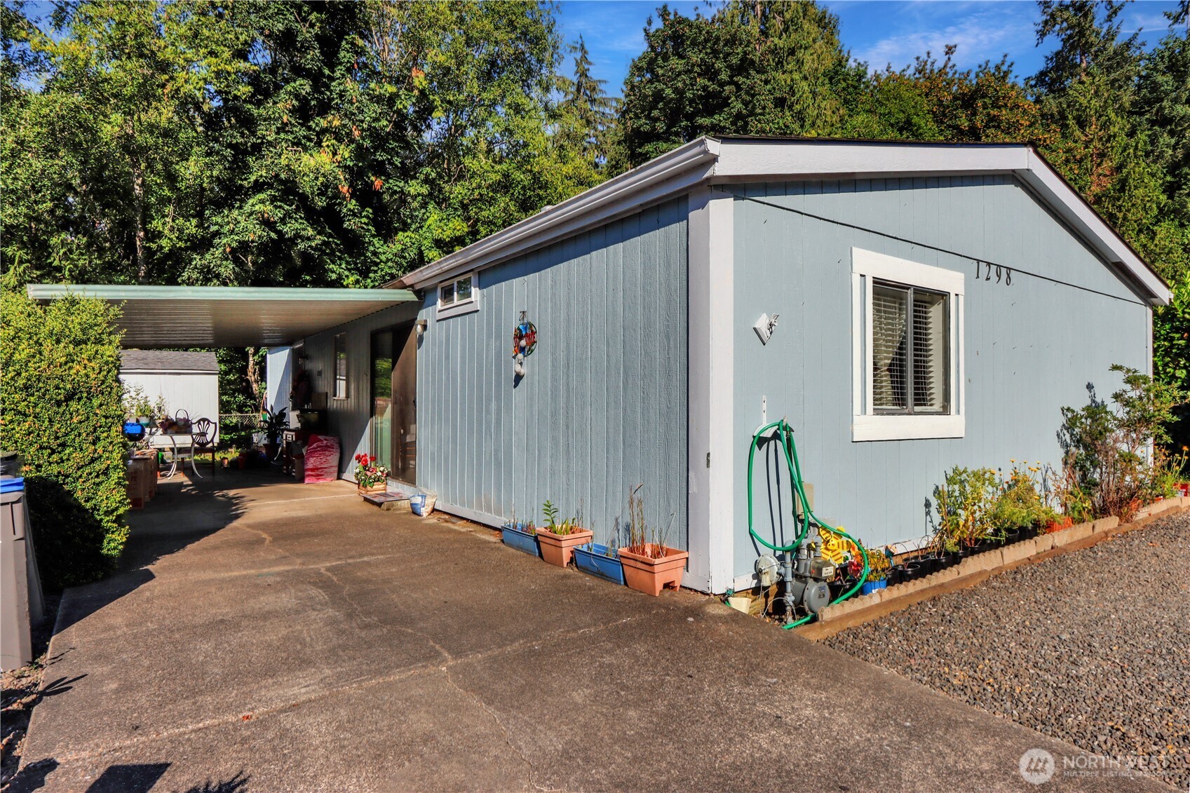 1298 NE Steele Creek Drive