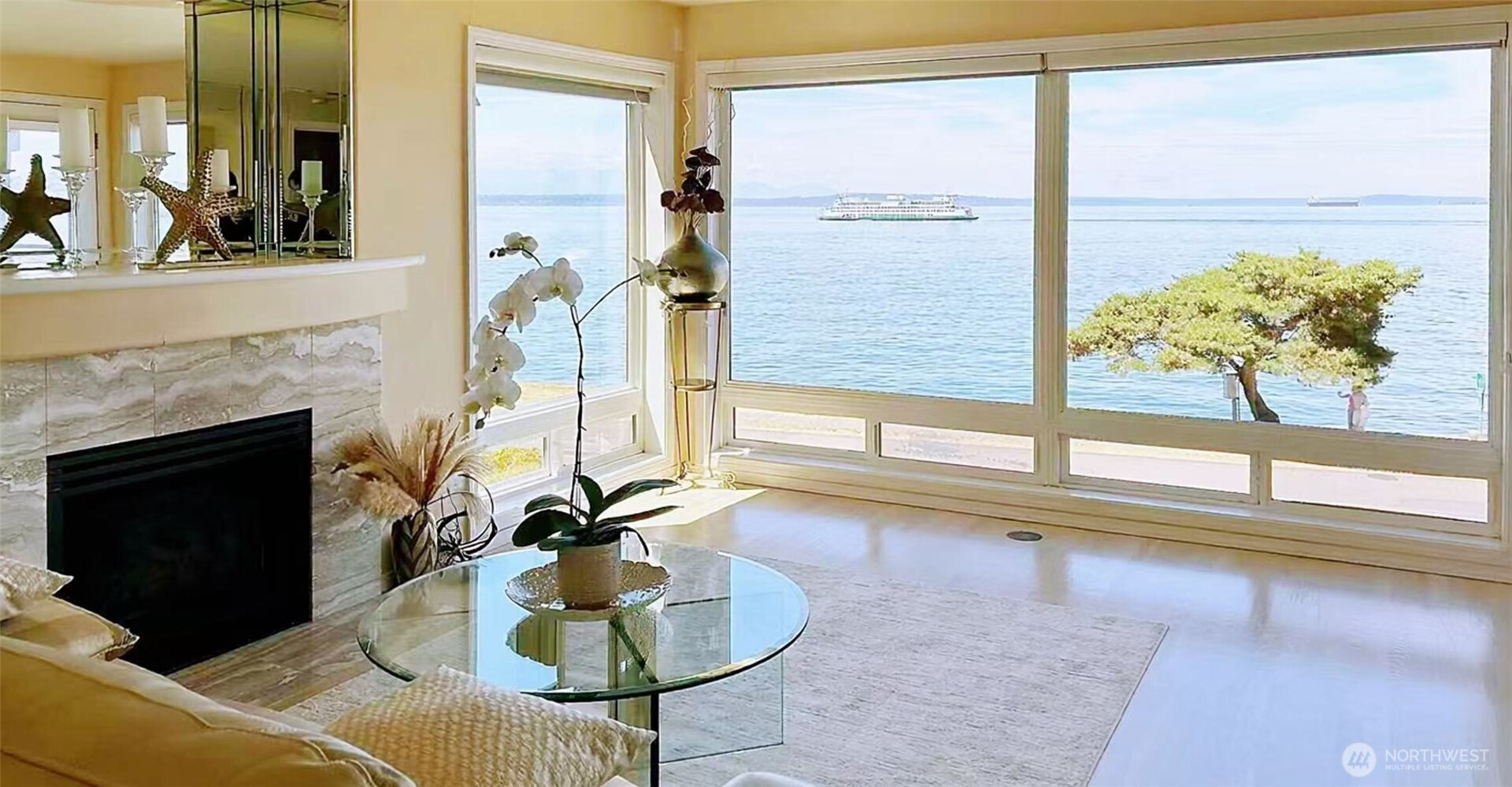 1170 SW Alki #300, Seattle, WA 98116, photo 4 of 7