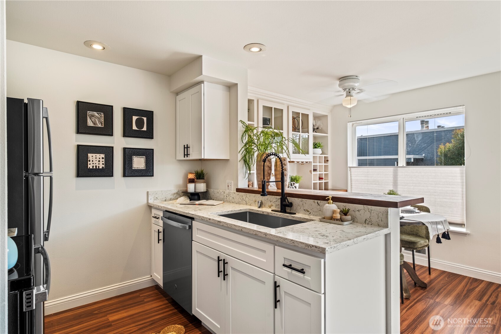 3648 Whitman Avenue N #C101, Seattle, WA 98103, photo 4 of 31