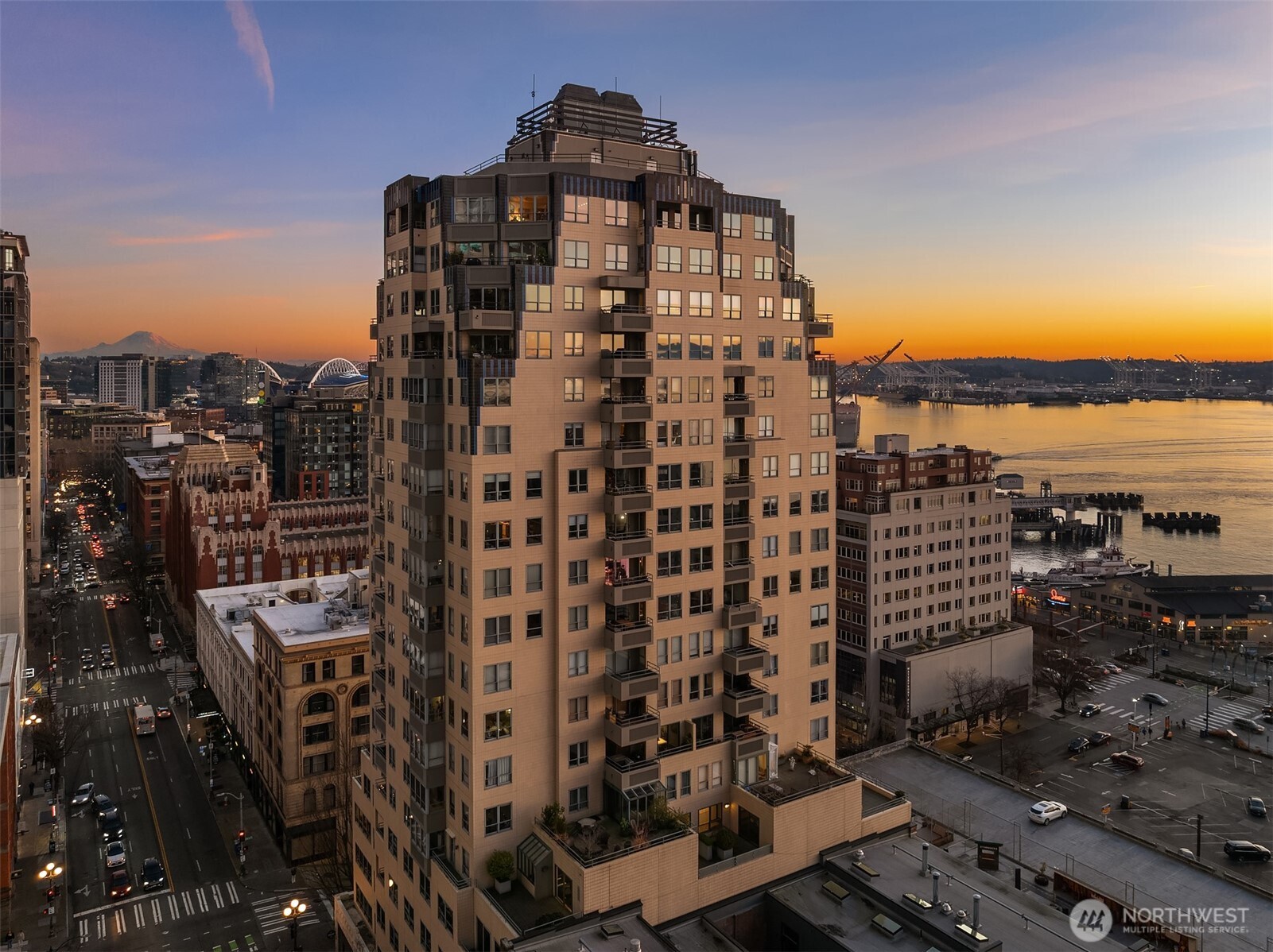 1107 1st Avenue #1303