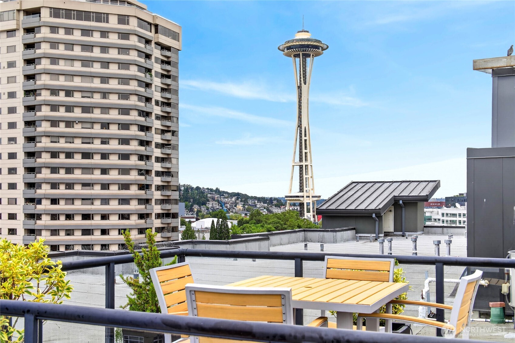 2721 1st Avenue #409, Seattle, WA 98121, photo 2 of 39