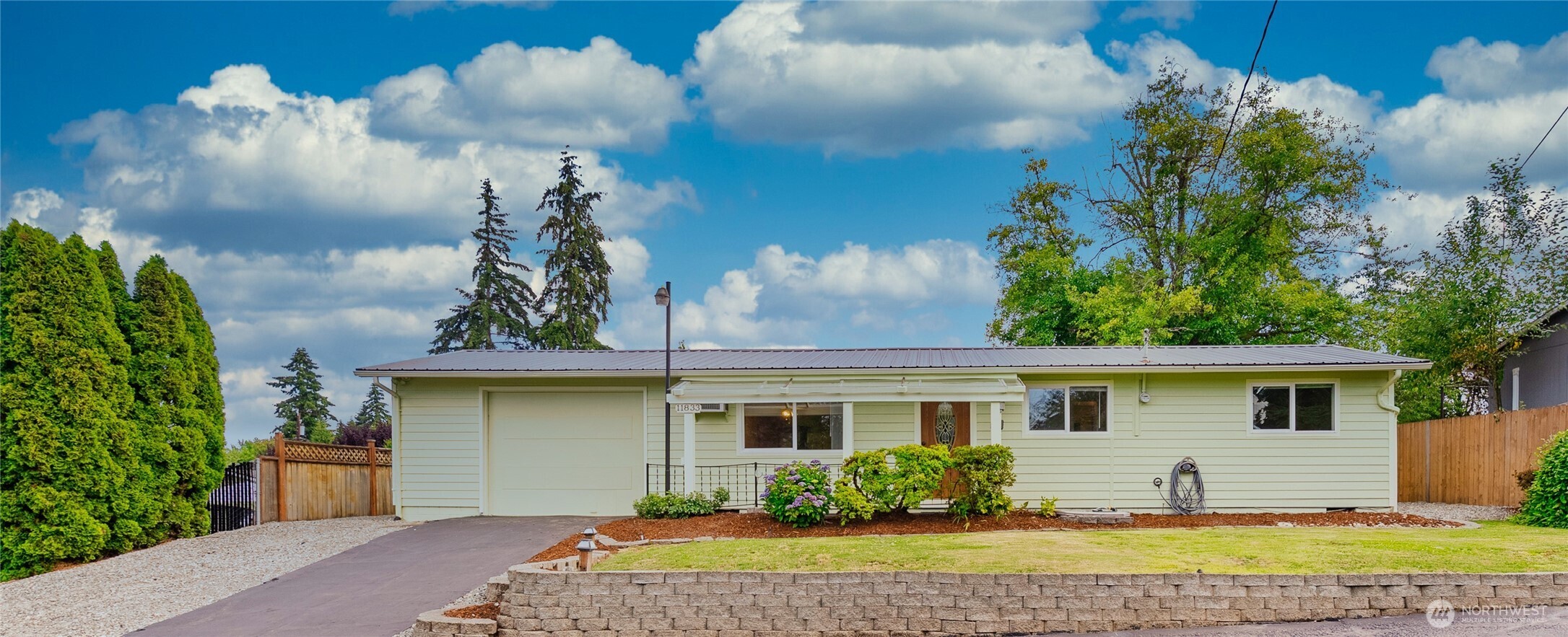 11833 SE 272nd Place, Kent, WA 98030, photo 2 of 2