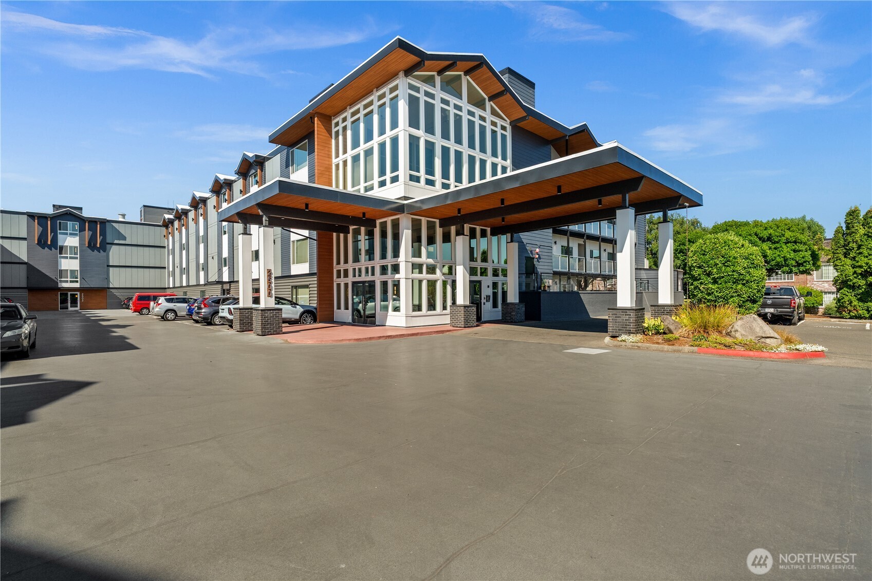 2501 Canterbury Lane E #203