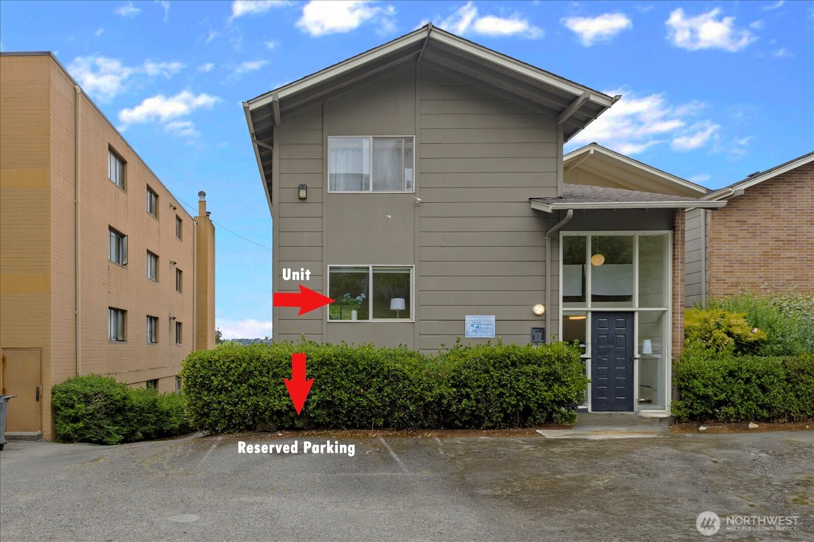 3700 W 25th Place #201, Seattle, WA 98199, photo 4 of 33