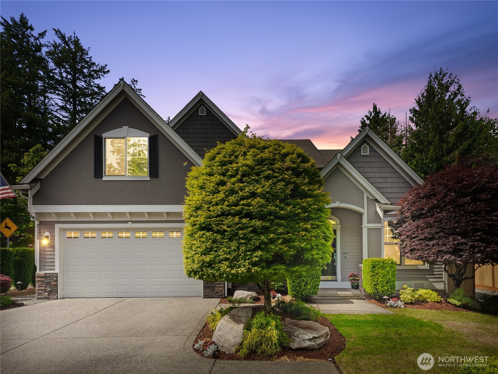 2320 248th Avenue SE, Sammamish, WA 98075, photo 2 of 2