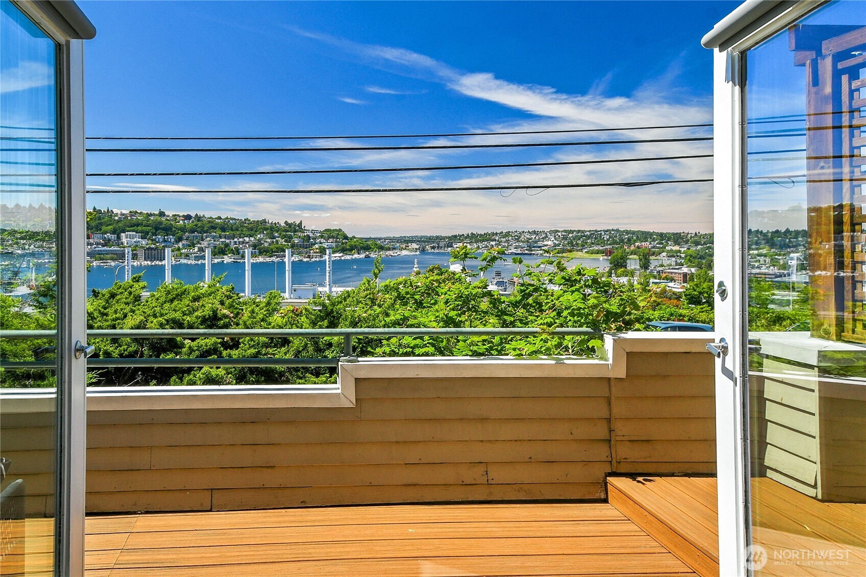 1202 Lakeview Boulevard E #1, Seattle, WA 98102, photo 5 of 20