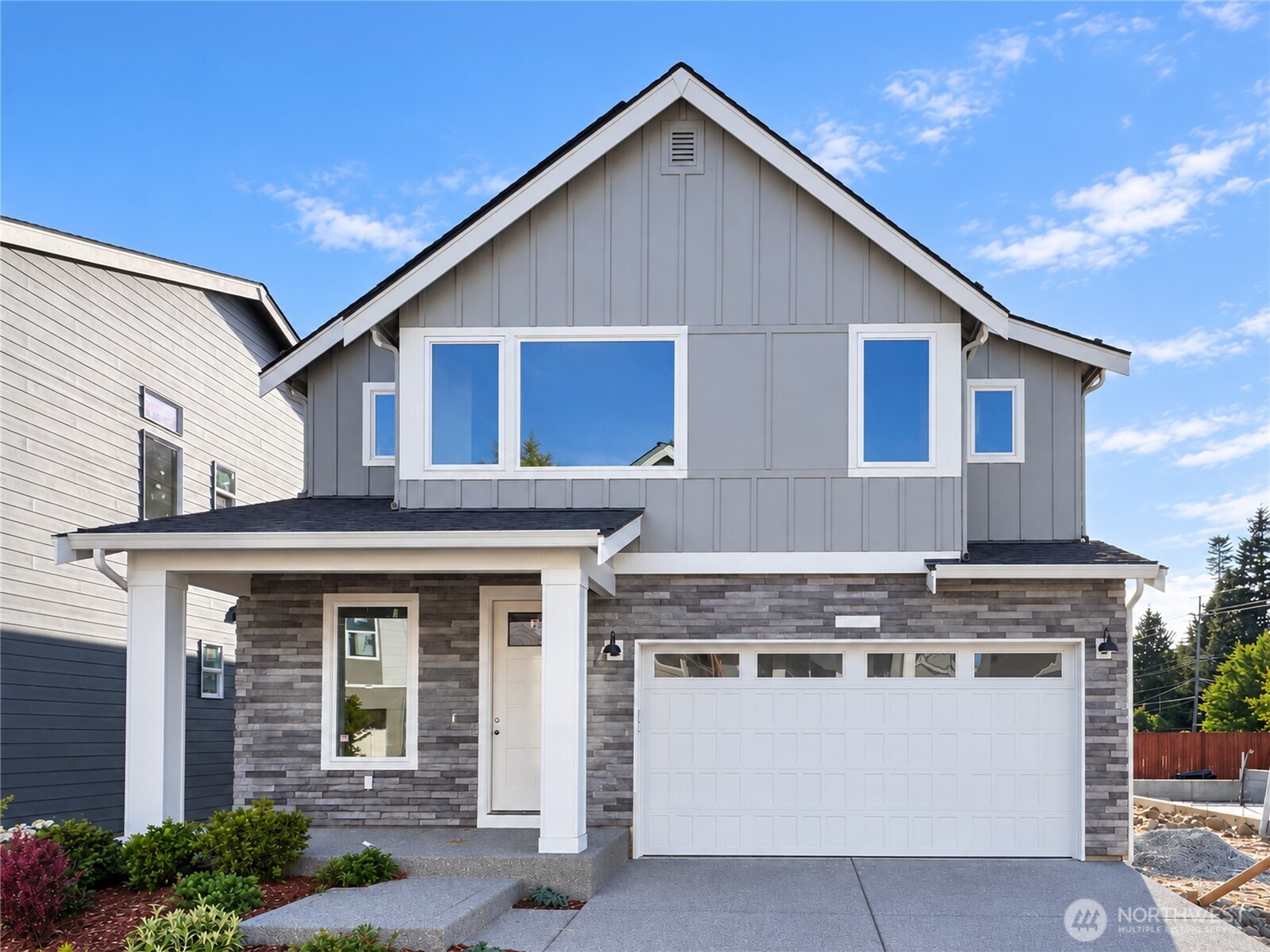 22016 81st Place W, Edmonds, WA 98026, photo 2 of 2