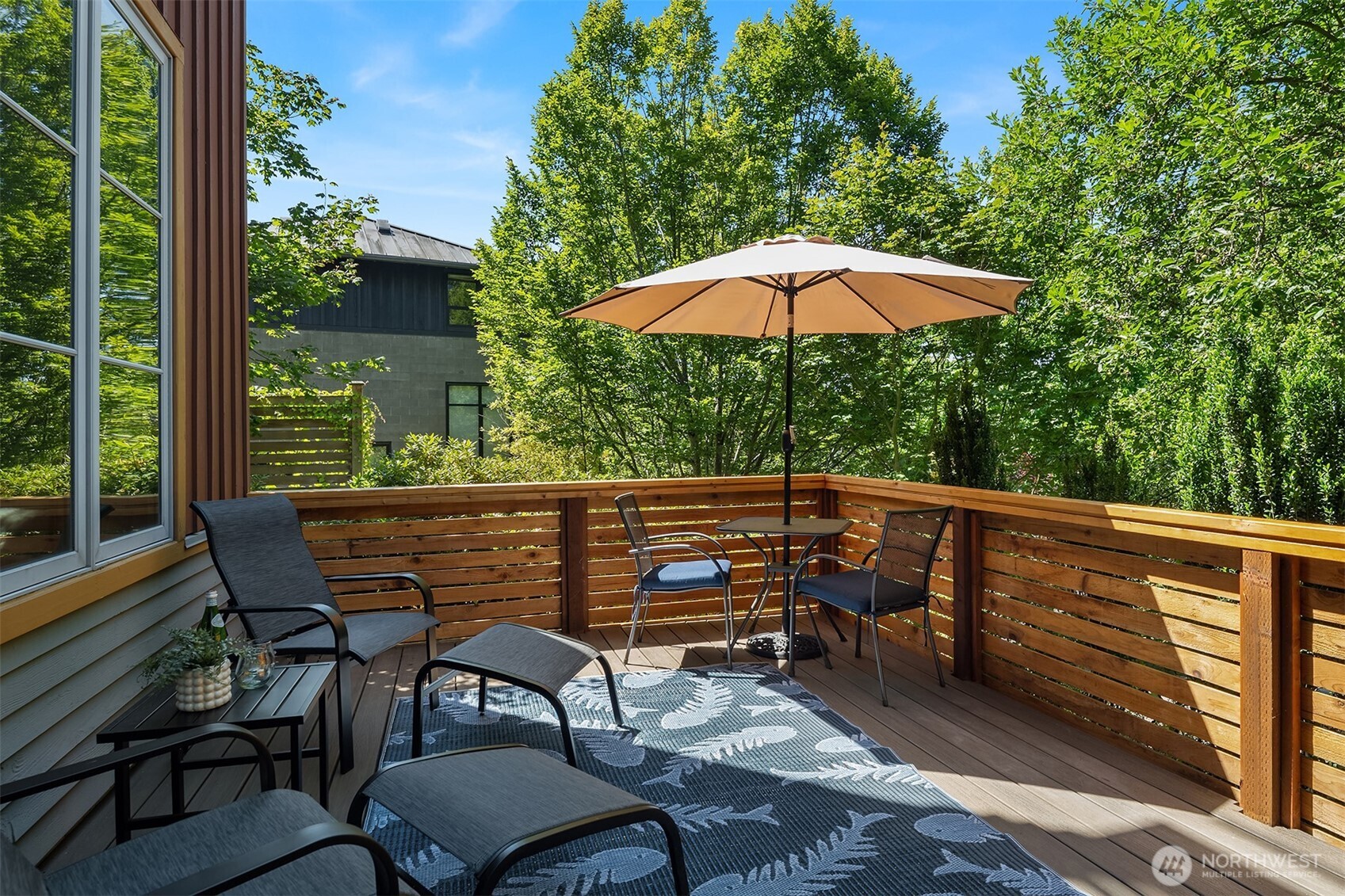 3824 Evanston Avenue N #11, Seattle, WA 98103, photo 3 of 35
