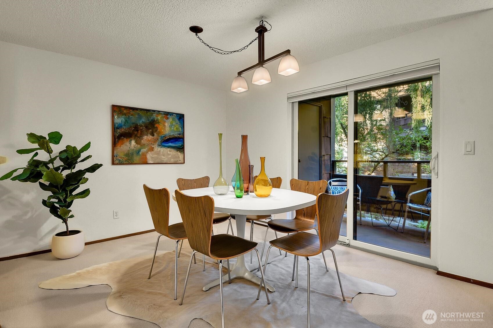 2300 NE 89th Street #2304, Seattle, WA 98115, photo 3 of 21