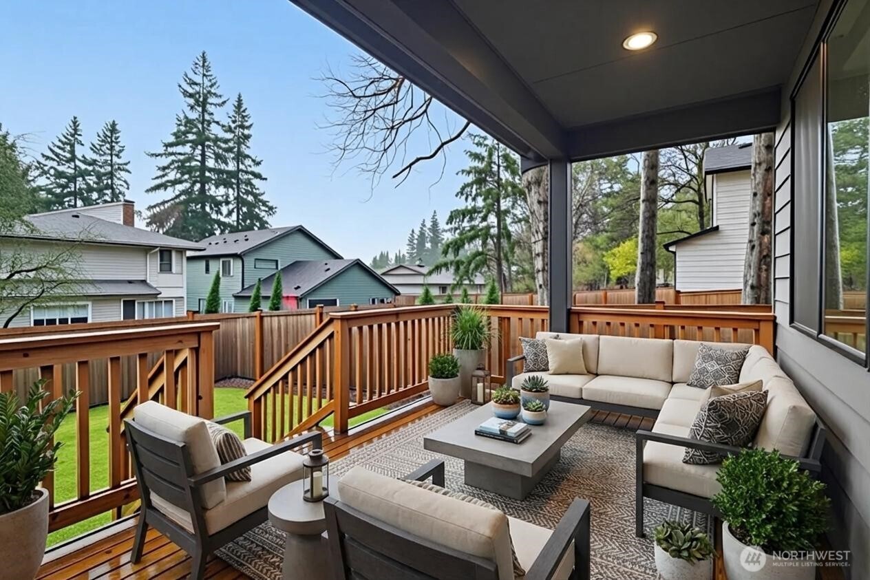 12332 38th Avenue NE, Seattle, WA 98125, photo 4 of 24