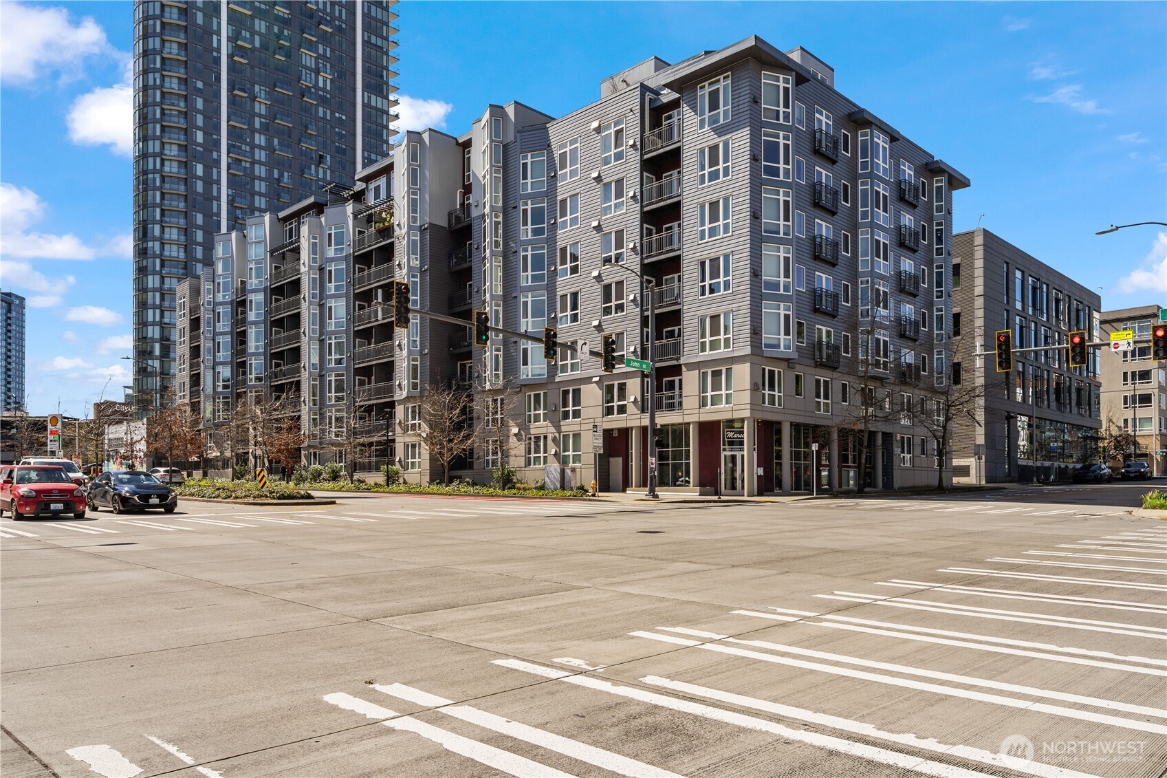 699 John Street #507