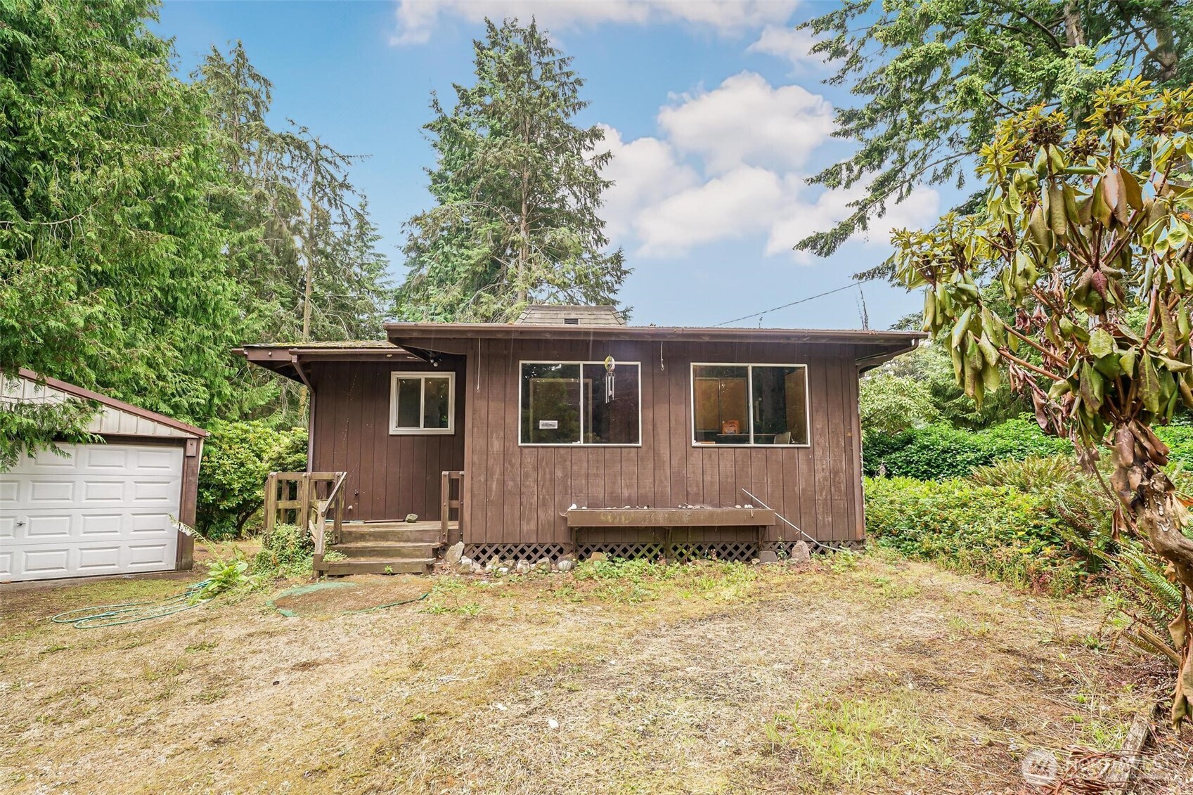 1497 Ridge Drive