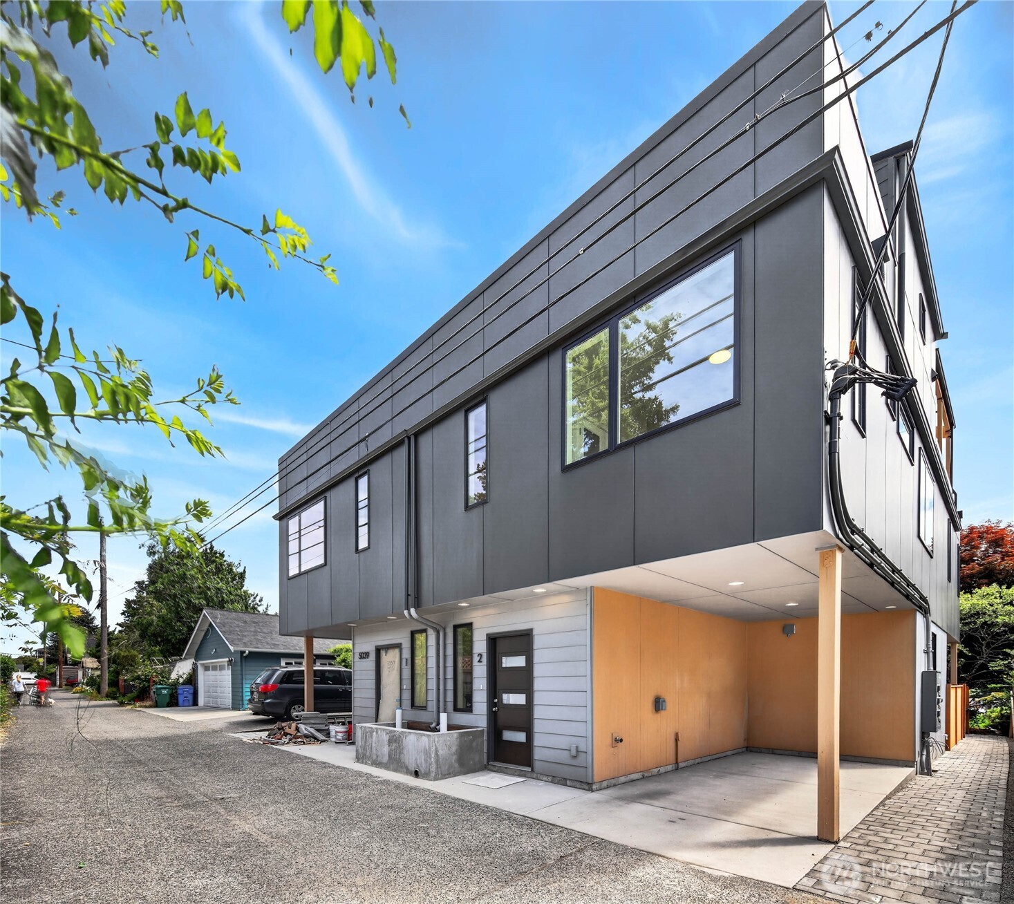 5039 41st Avenue SW #1, Seattle, WA 98136, photo 3 of 36