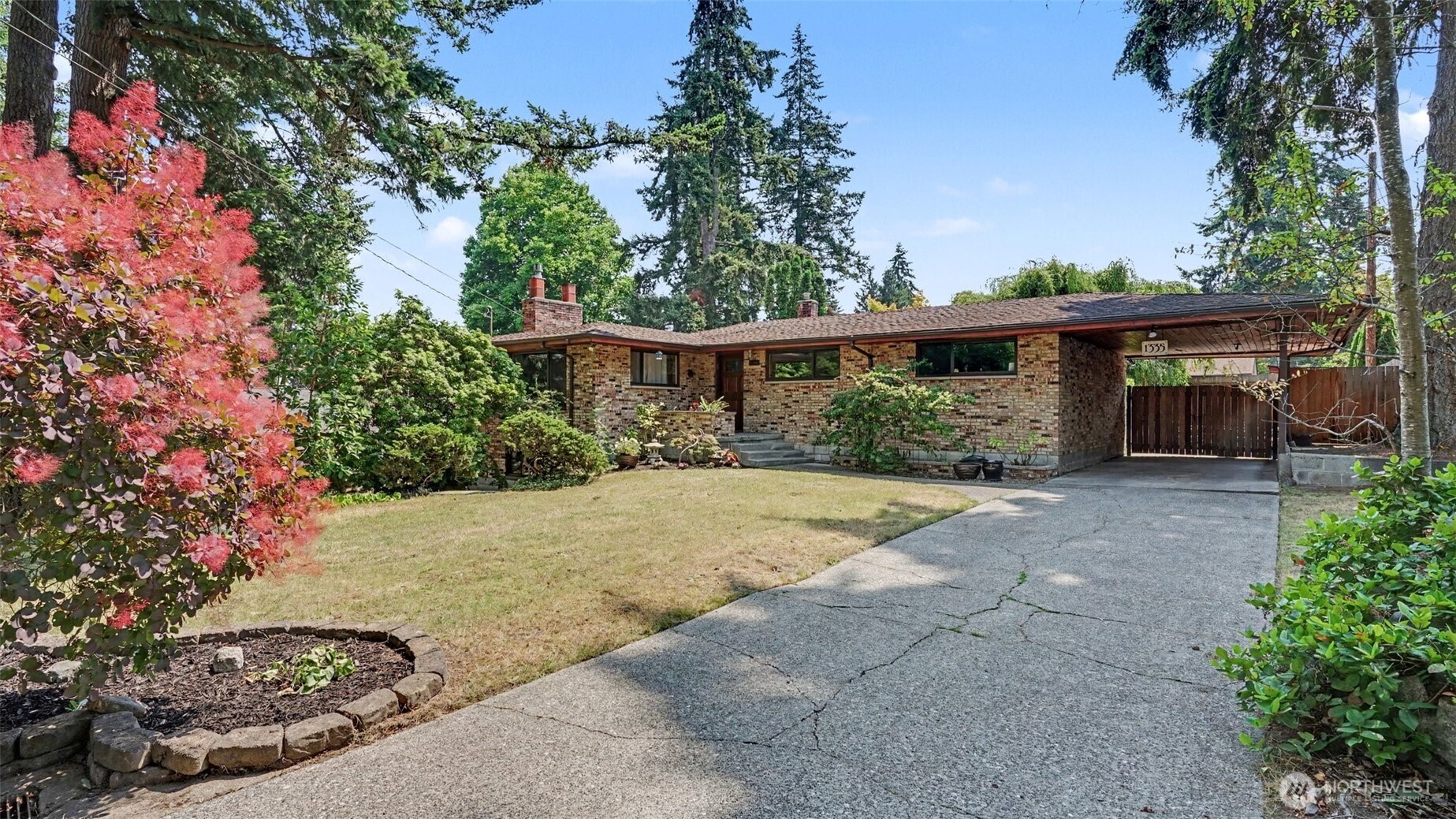 1335 N 180th Street