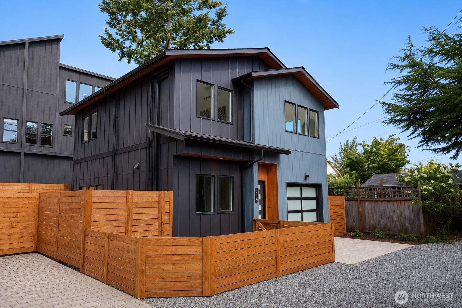 514 N 92nd Street, Seattle, WA 98103, photo 4 of 45