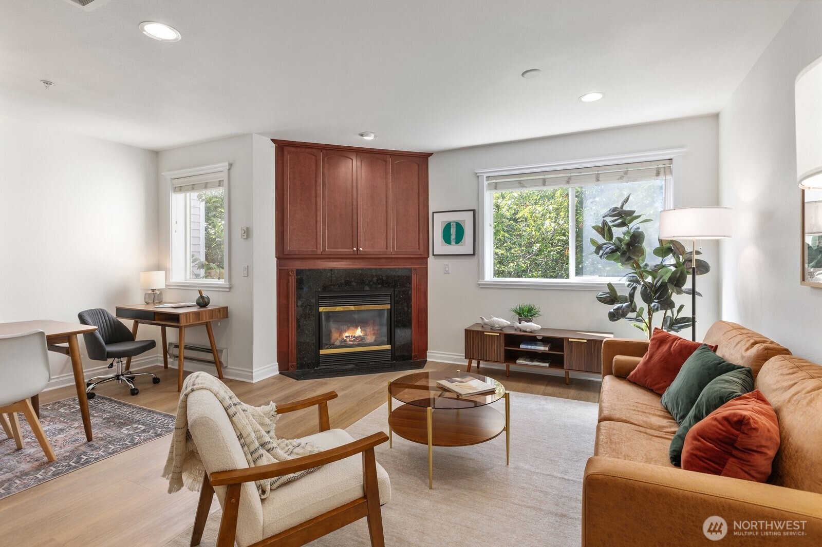 717 E Denny Way #3A, Seattle, WA 98122-6738, photo 5 of 36