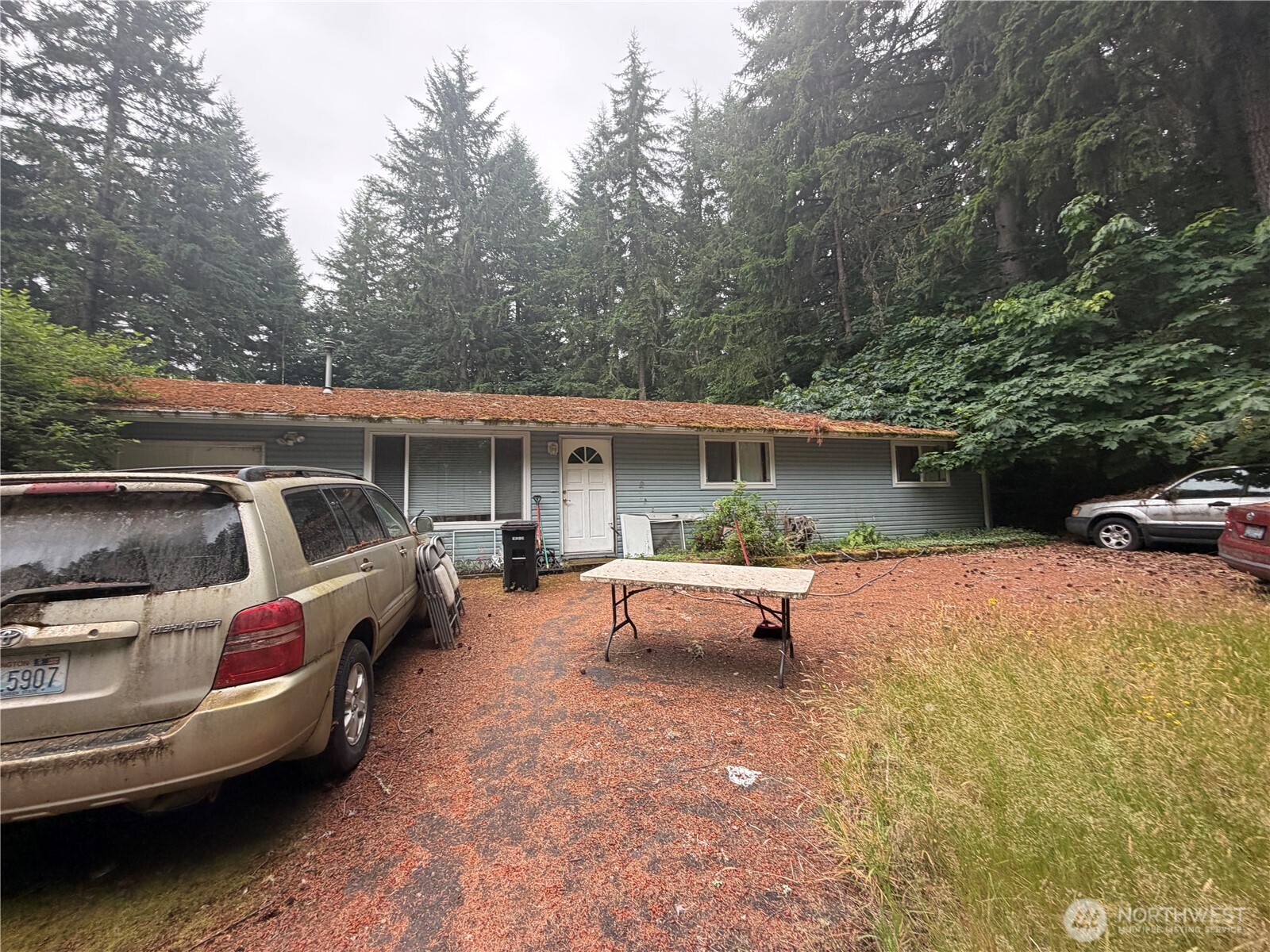 7637 Kittiwake Drive SE