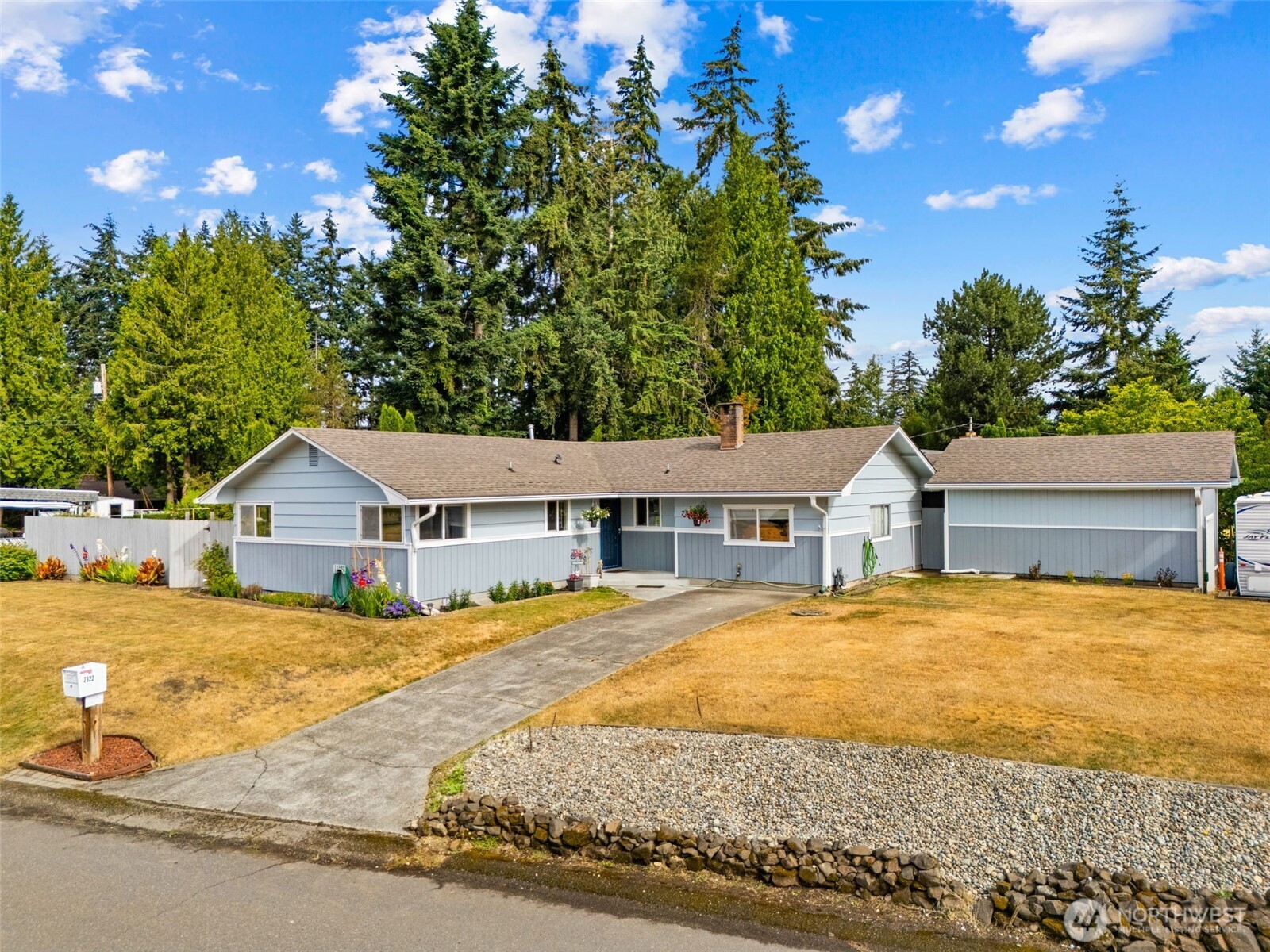 7322 14th Avenue NE