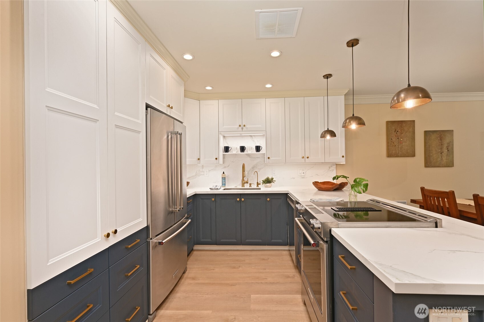 5858 NE Parkpoint Drive #F-203, Seattle, WA 98115, photo 5 of 31