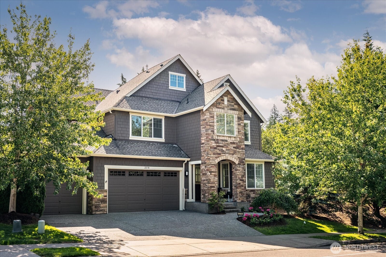 2238 236th Ave NE