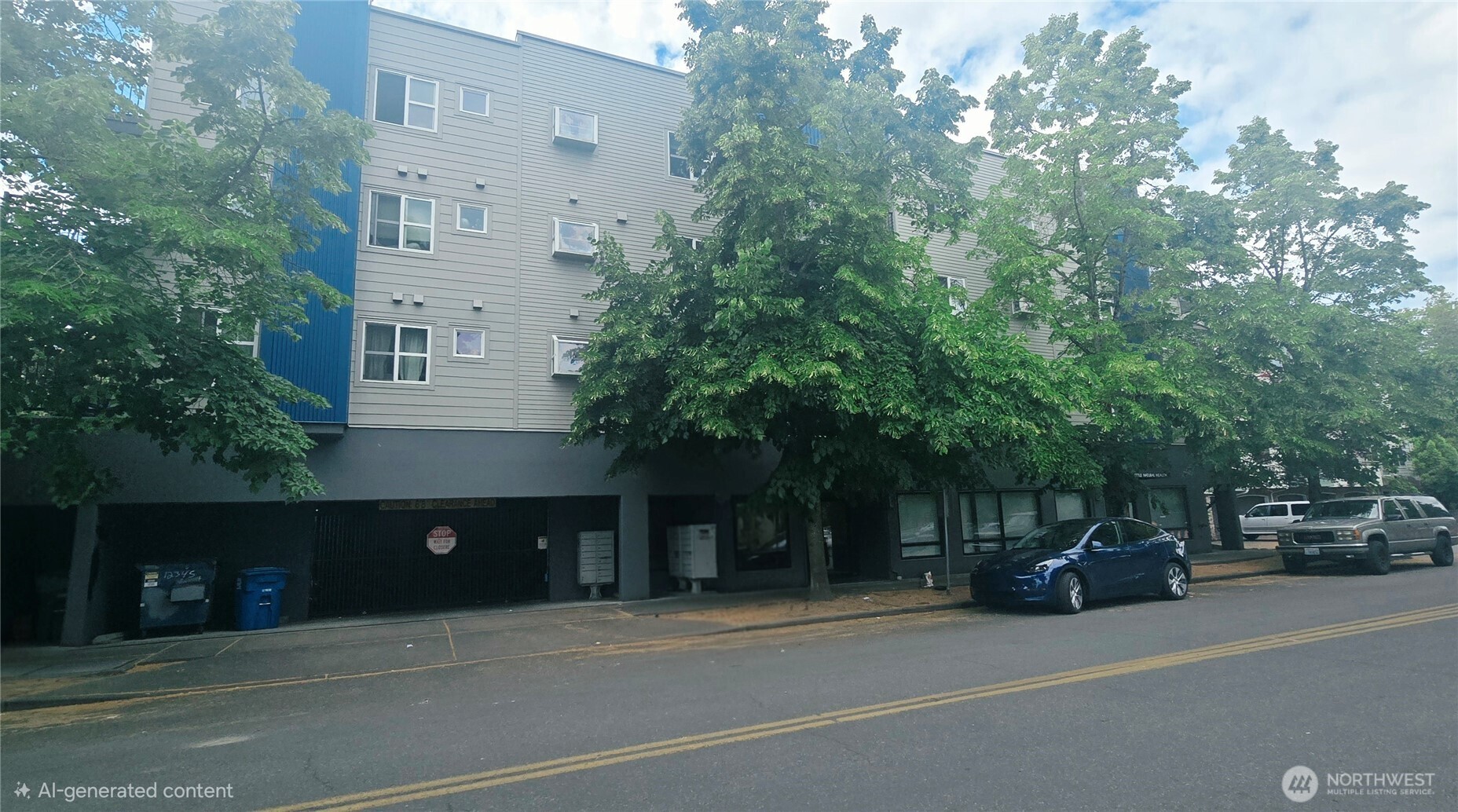 12345 Roosevelt Way NE #406, Seattle, WA 98125, photo 2 of 16