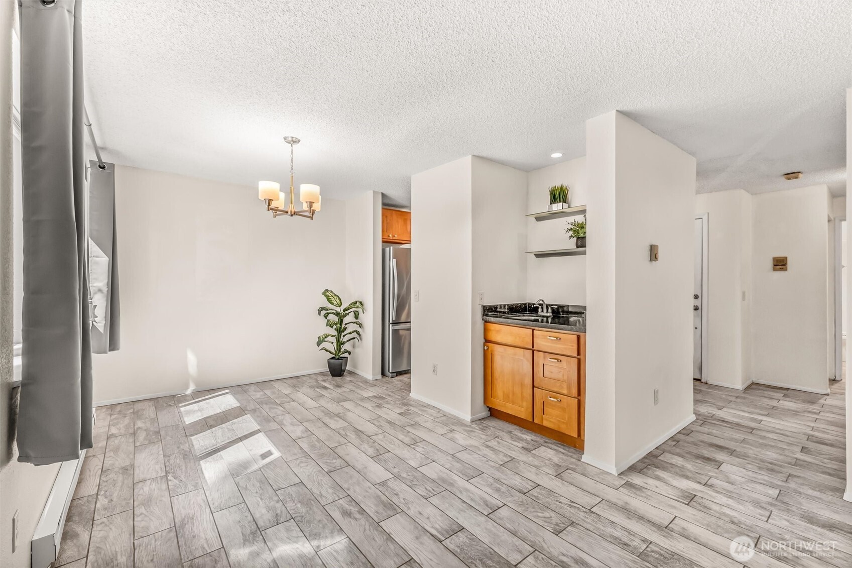 5912 California Avenue SW #102, Seattle, WA 98136, photo 5 of 19
