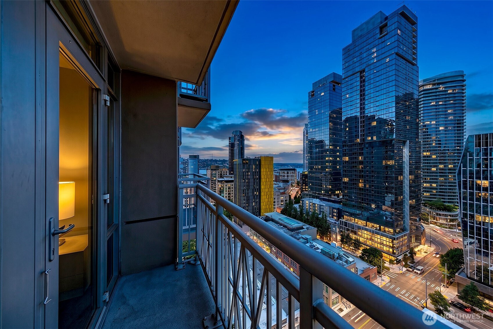 819 Virginia Street #2304, Seattle, WA 98101, photo 3 of 40