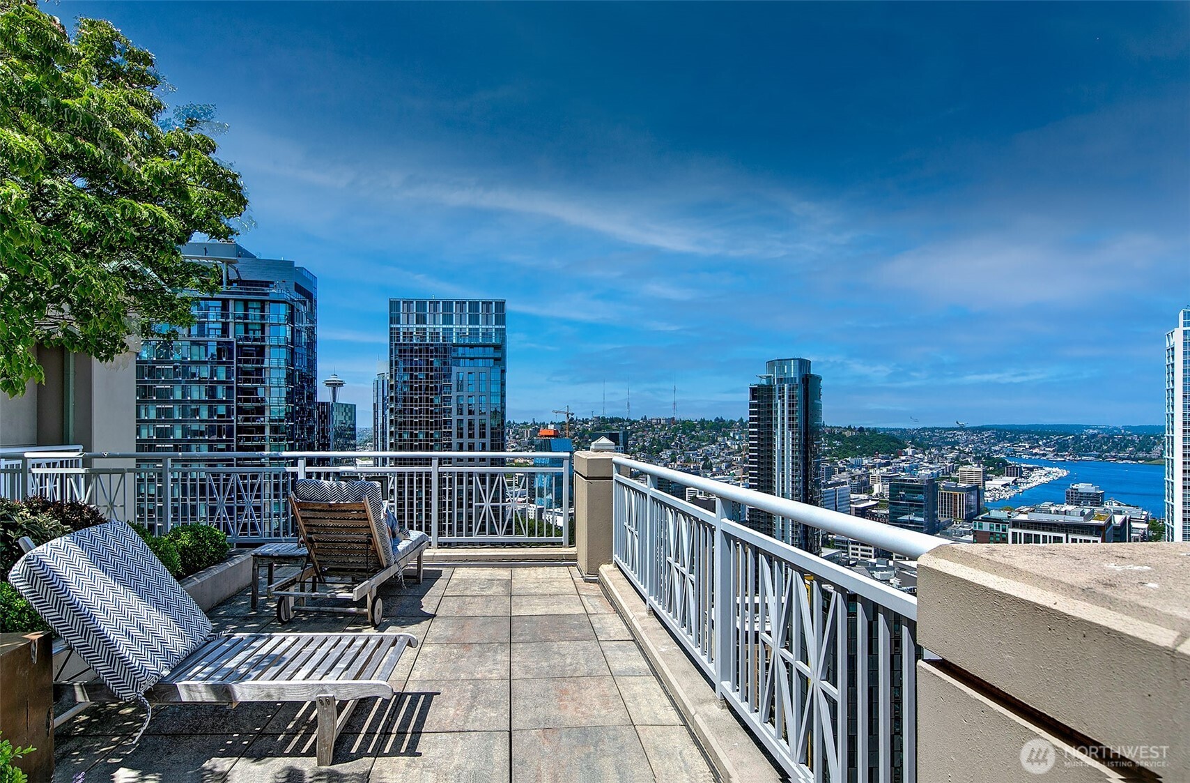 819 Virginia Street #2304, Seattle, WA 98101, photo 2 of 40