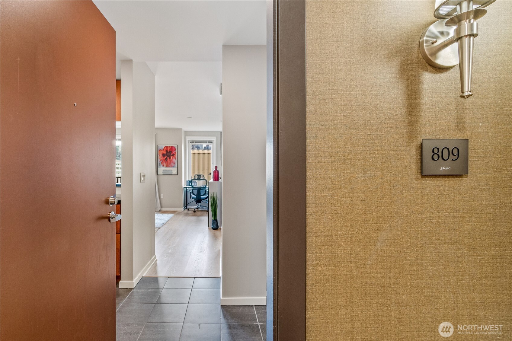 2721 1st Avenue #809, Seattle, WA 98121, photo 2 of 39
