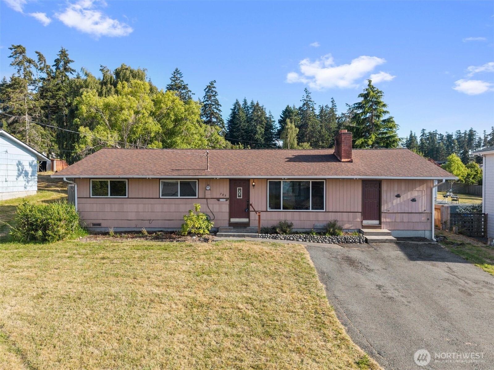 705 NE 6th Street