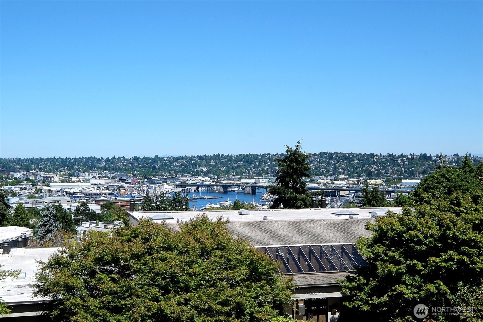 3661 24th Place W #306, Seattle, WA 98199, photo 4 of 39