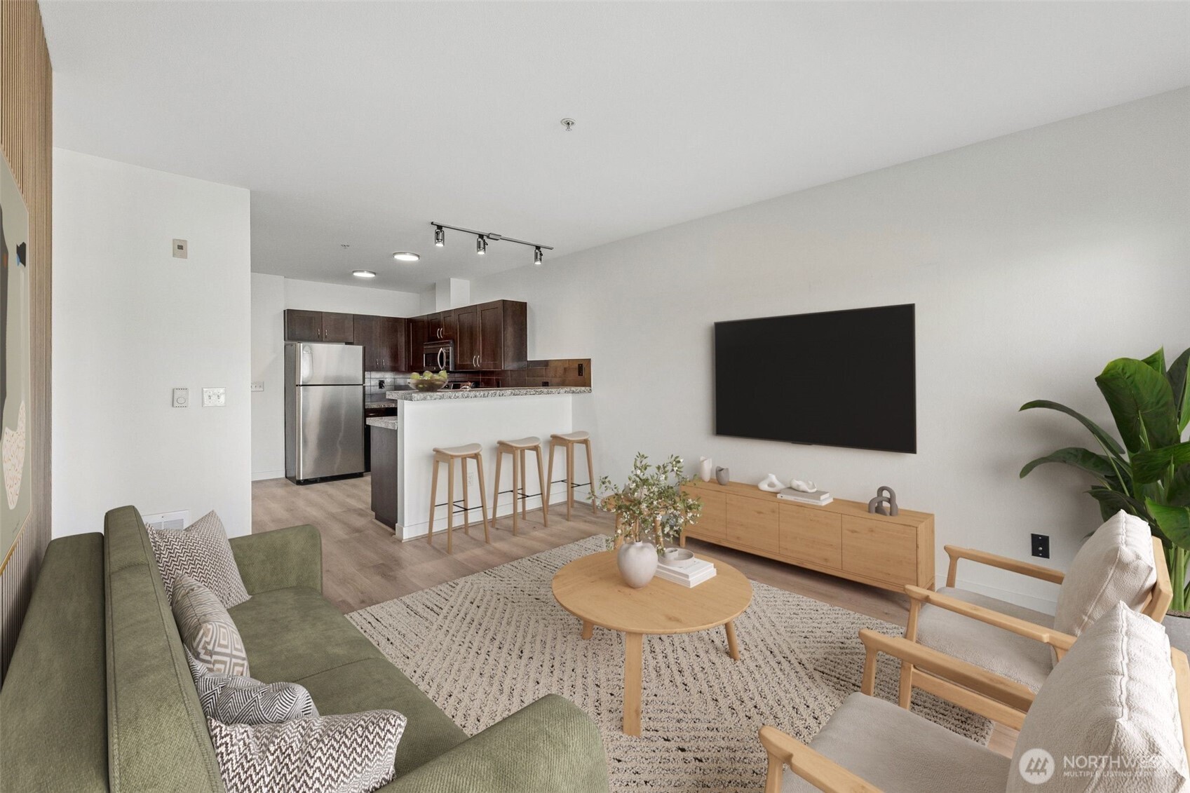 1620 Belmont Avenue #423, Seattle, WA 98122, photo 4 of 26