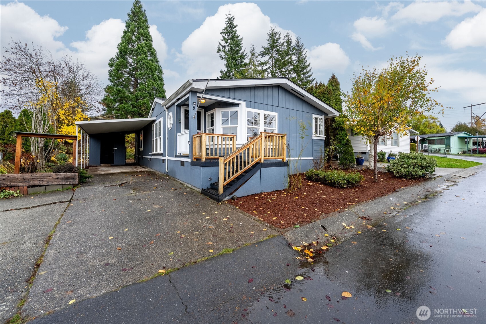 704 87th Avenue NE #2